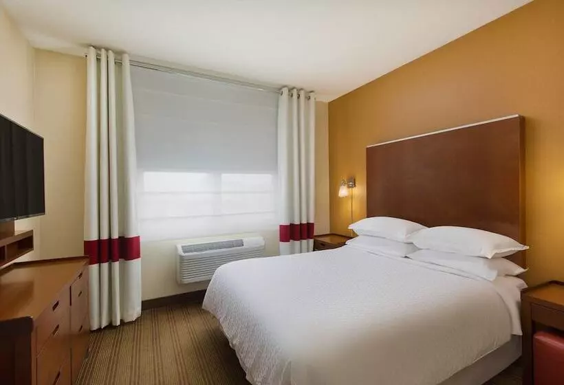 エクゼクティブスイート, Four Points By Sheraton Portland East