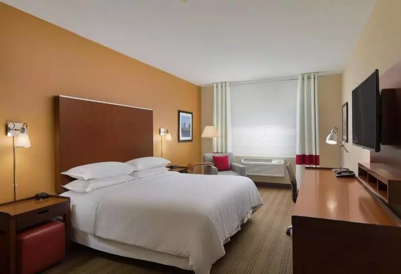 キングサイズベッドのデラックスルーム, Four Points By Sheraton Portland East