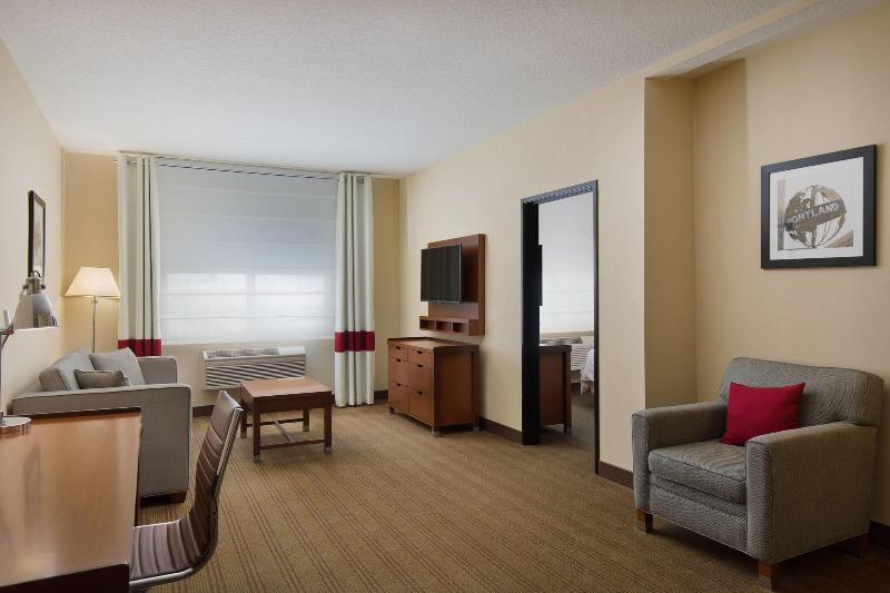 Executive Suite, Four Points By Sheraton Portland East