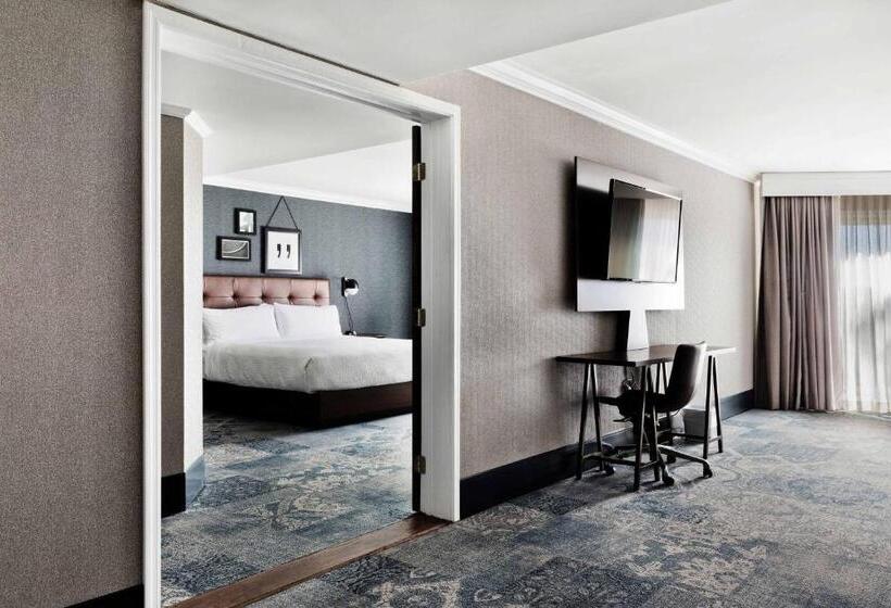 キングサイズベッドのスイートルーム, Four Points By Sheraton Ventura Harbor Resort