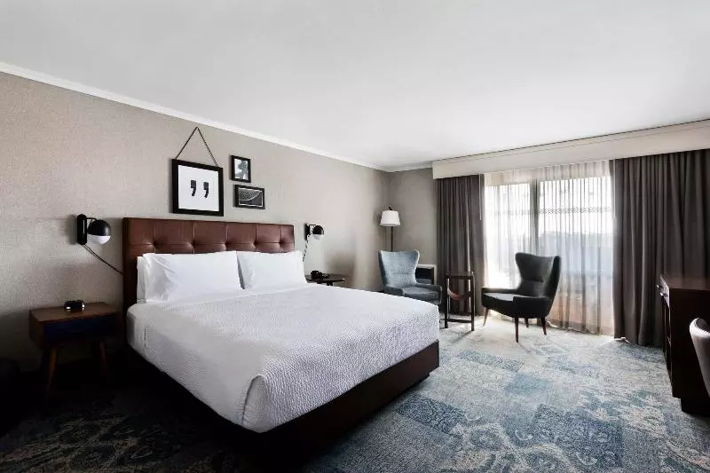 اتاق استاندارد با تخت بزرگ, Four Points By Sheraton Ventura Harbor Resort