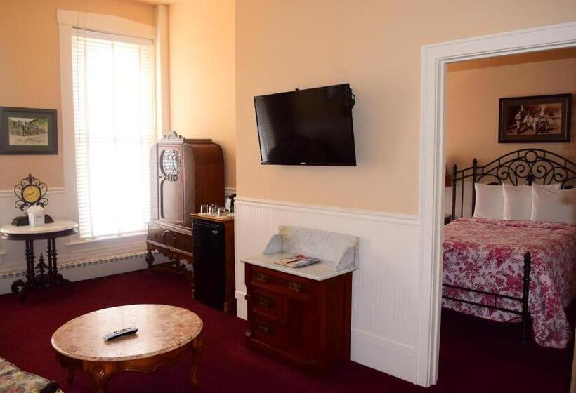 سوییت خانوادگی, Grand Imperial