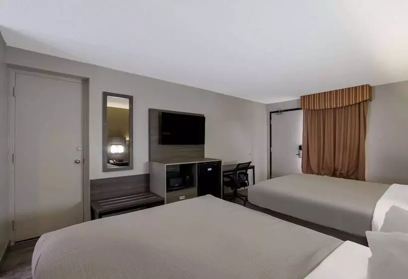 ２ダブルベッドのスタンダードルーム, Quality Inn Fort Jackson