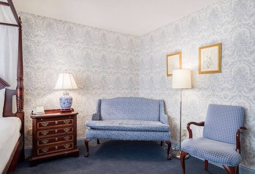Номер Deluxe, The Farmington Inn And Suites