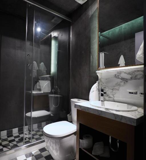 디럭스 룸, Veritas Boutique Art