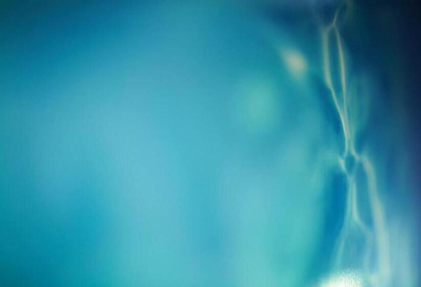 주니어 스위트, Veritas Boutique Art