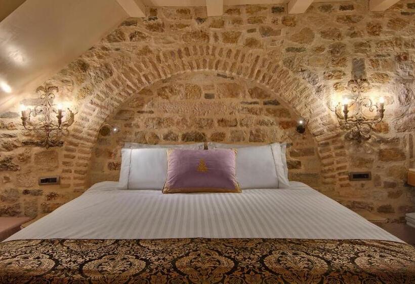 스탠다드 룸 킹사이즈 침대, Kamares Historic Boutique Hotel & Spa