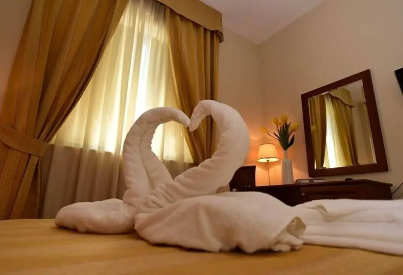 トリプルクラシックルーム, Albergo La Locanda Degli Apolidi