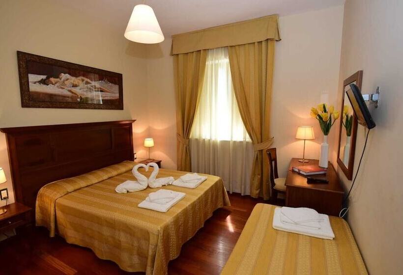 חדר קלאסי לשלושה, Albergo La Locanda Degli Apolidi