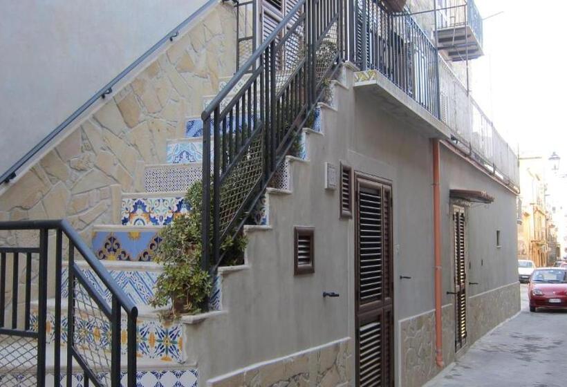 غرفة قياسية مزوَّدة بشُرفة, Aurora Bed And Breakfast