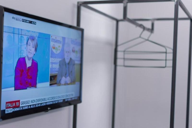 جناح جونيور مزوَّد بتراس, Palazzo Margherita