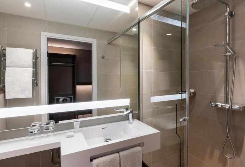 キングサイズベッドのデラックスルーム, Ac Hotel By Marriott Stockholm Ulriksdal