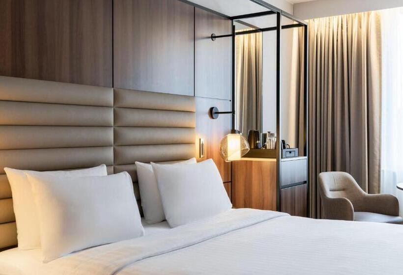 キングサイズベッドのスタンダードルーム, Ac Hotel By Marriott Stockholm Ulriksdal