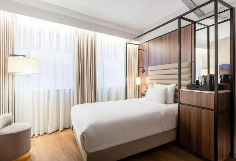 Basic Yhden Hengen Huone, Ac Hotel By Marriott Stockholm Ulriksdal