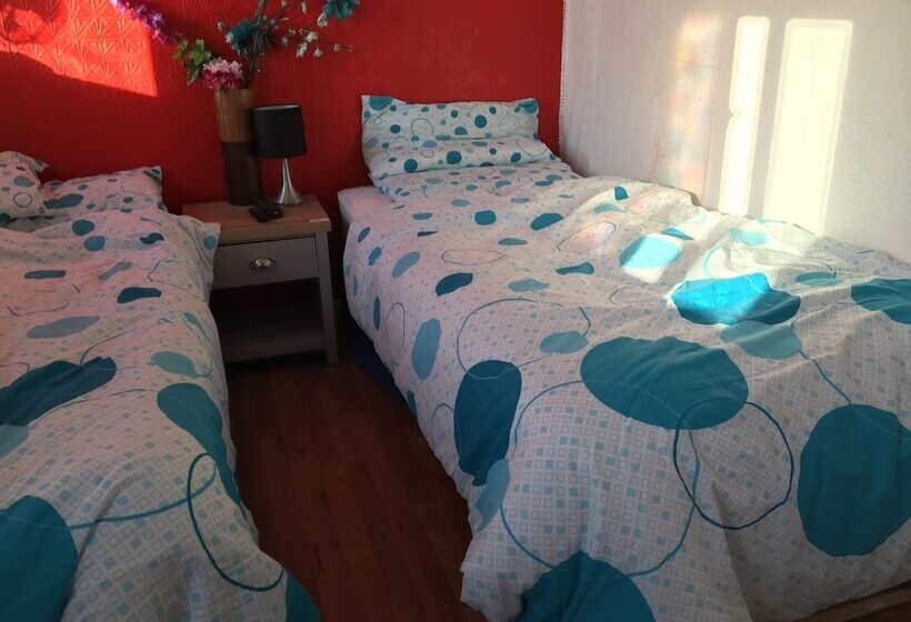 Номер Стандарт, Cambridgestay