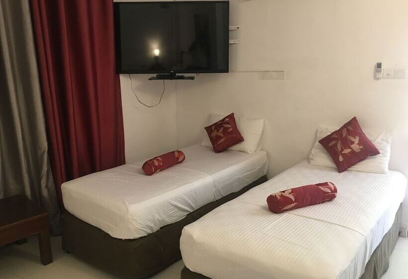 Кровать в Общей Комнате, Sizzlers Hub