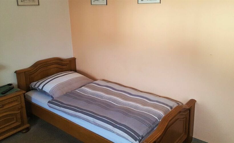 스탠다드 싱글 룸, Restaurant Neffelthal