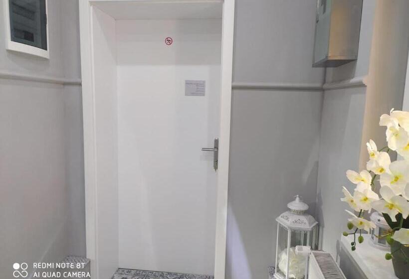 Студио Стандарт с Террасой, Villa Lucia   Apartments&rooms