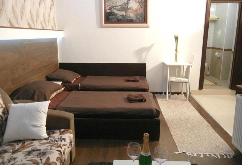 إستوديو قياسى, Villa Lucia   Apartments&rooms