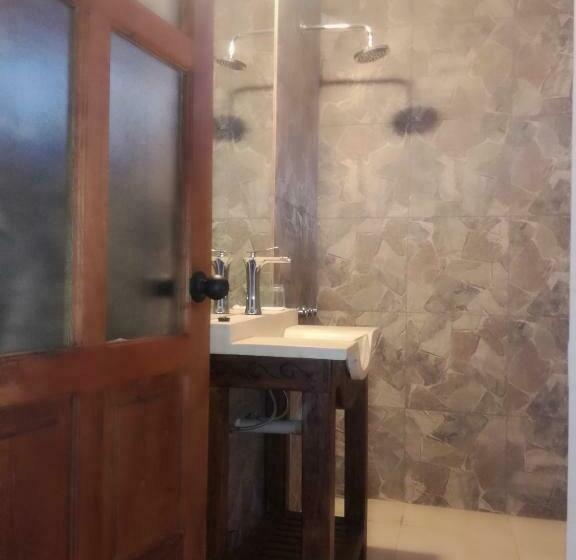 家庭山景房, Altos De La Pacha