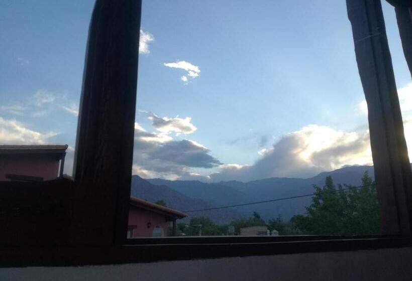 家庭山景房, Altos De La Pacha