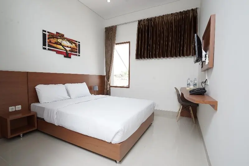 Deluxe Zimmer, Grand Parigi