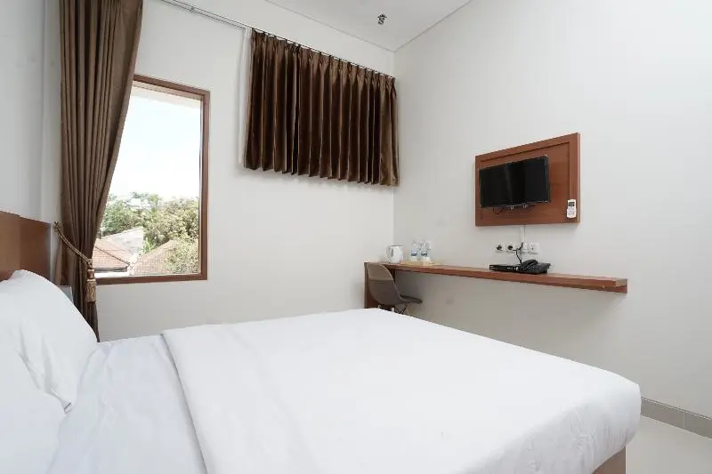 Deluxe Zimmer, Grand Parigi