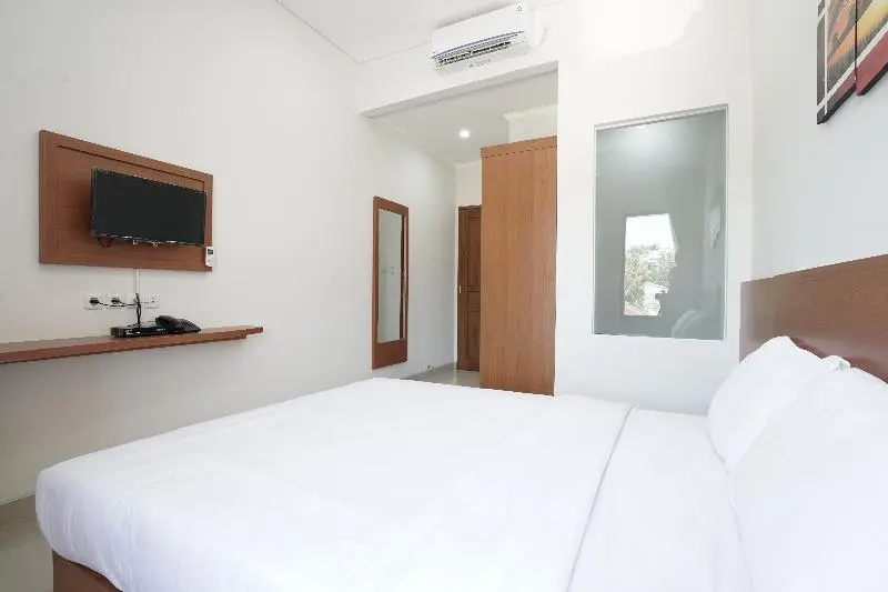 Deluxe Zimmer, Grand Parigi