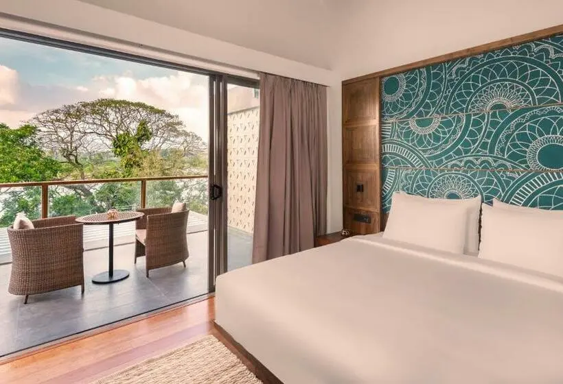 Suite, Jetwing Kandy Gallery