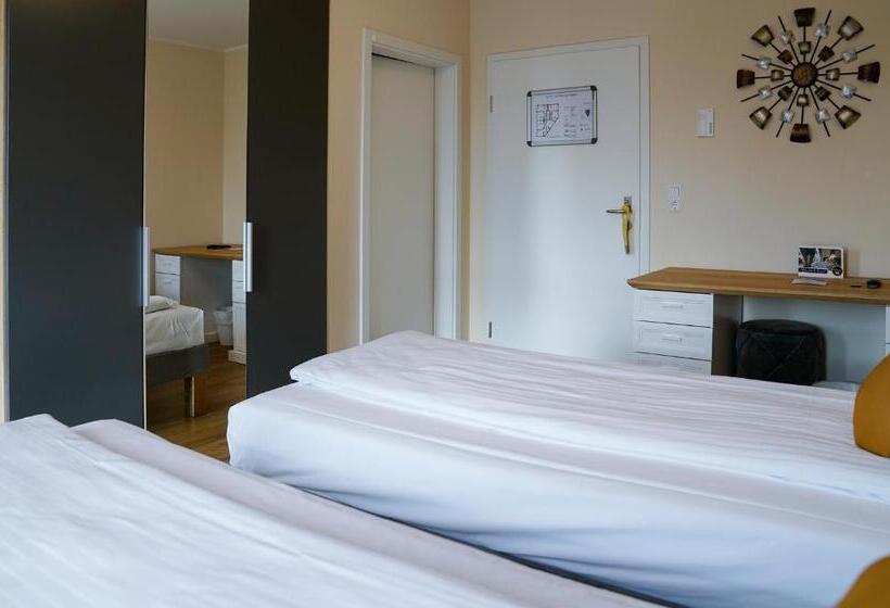 스탠다드 스튜디오, Boardinghouse City Home