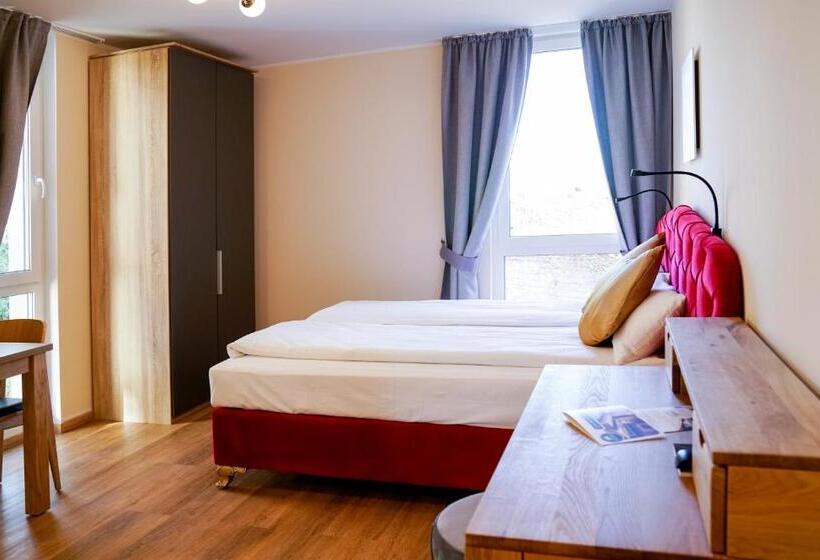 Студия Стандарт, Boardinghouse City Home