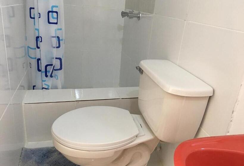 اتاق اکونومی یک تخته, African Symbol Guest House