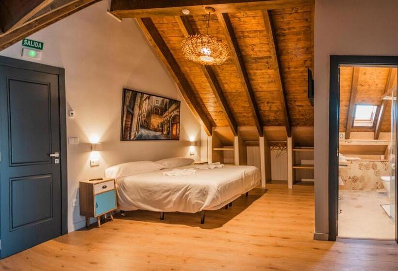 Четырехместный Номер Стандарт, Casa Néboa