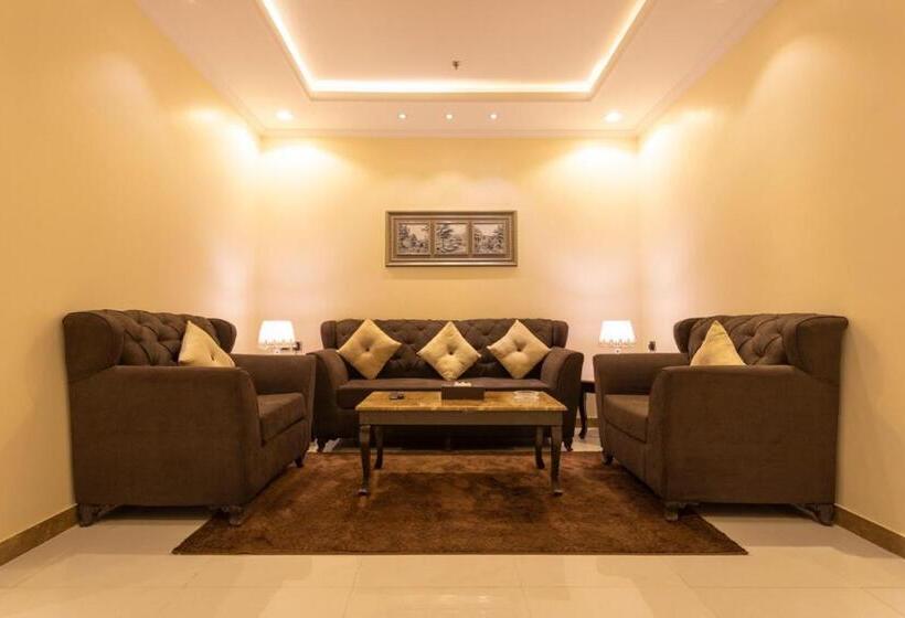 سوییت سوپریور, Al Mokhtar 2 Furnished Units