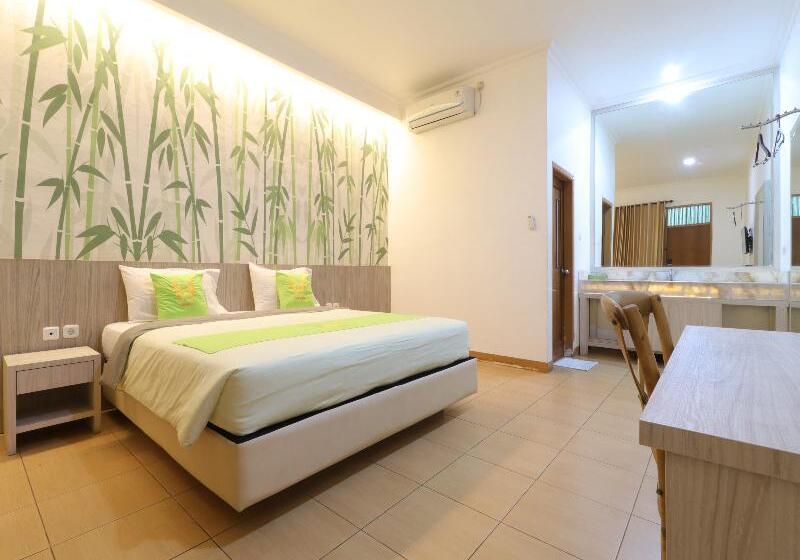 デラックスルーム, Huswah Airport