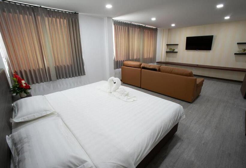 스탠다드 스튜디오 킹침대, Nk Residence Sakon Nakhon
