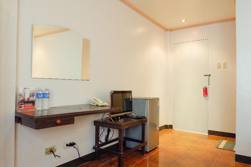 اتاق استاندارد, Reddoorz Near Maribago Barangay Hall