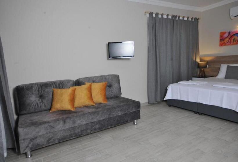 اتاق استاندارد سه نفره, Selerdoğa Evleri̇