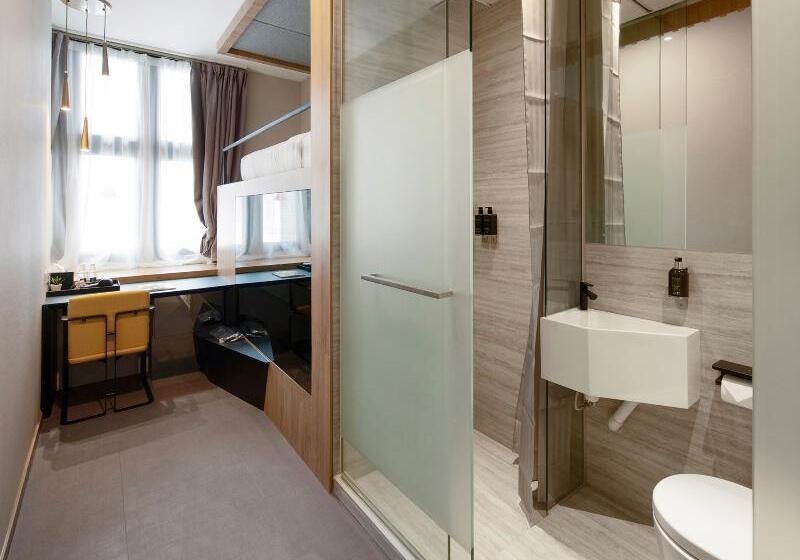 کابین, St Signature Tanjong Pagar