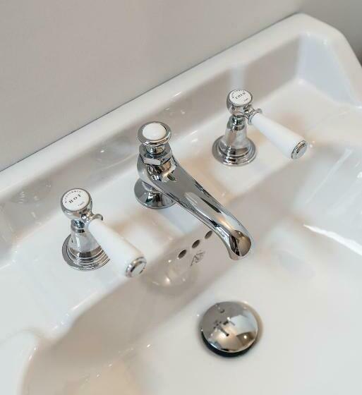 חדר סטנדרט, The Hunfeld