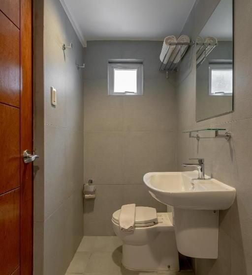 Habitació Deluxe Llit King, Ihotel Uptown Bgc