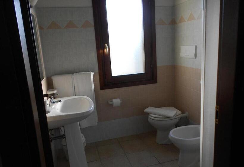 Трехместный Номер Deluxe Вид на Море, Agriturismo Su Birde