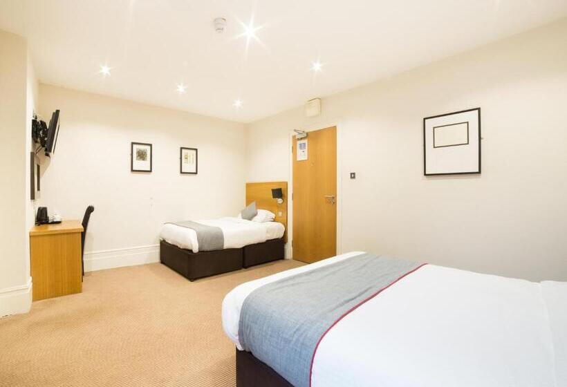 标准三人间, Imperial