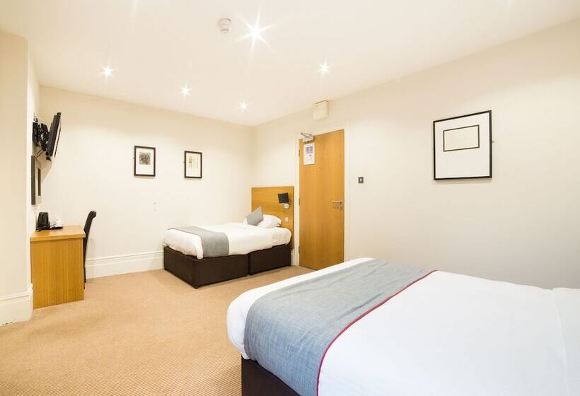 标准三人间, Imperial