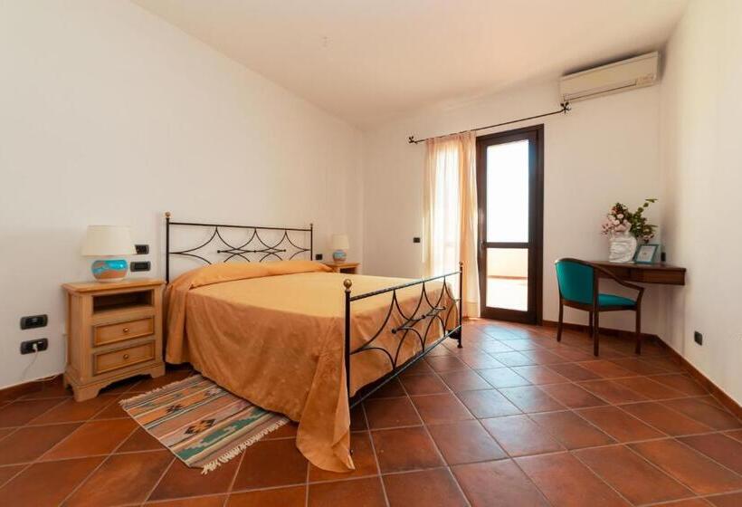 带露台的小型套房, Sei   Isola Lunga