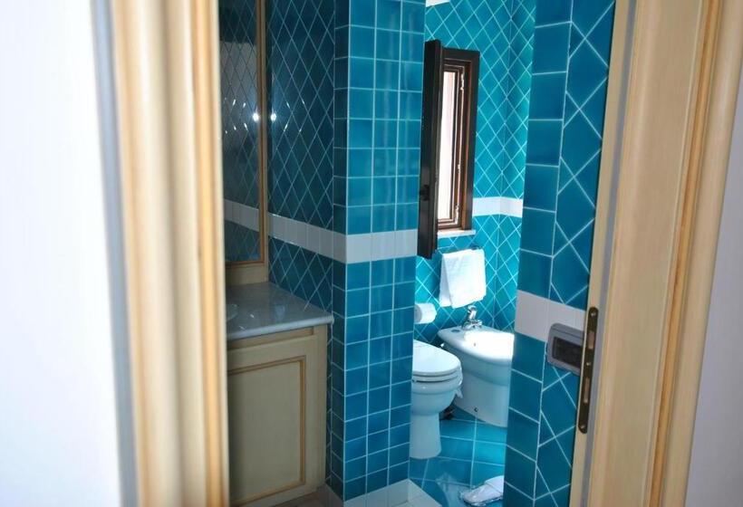 标准间带露台, Sei   Isola Lunga