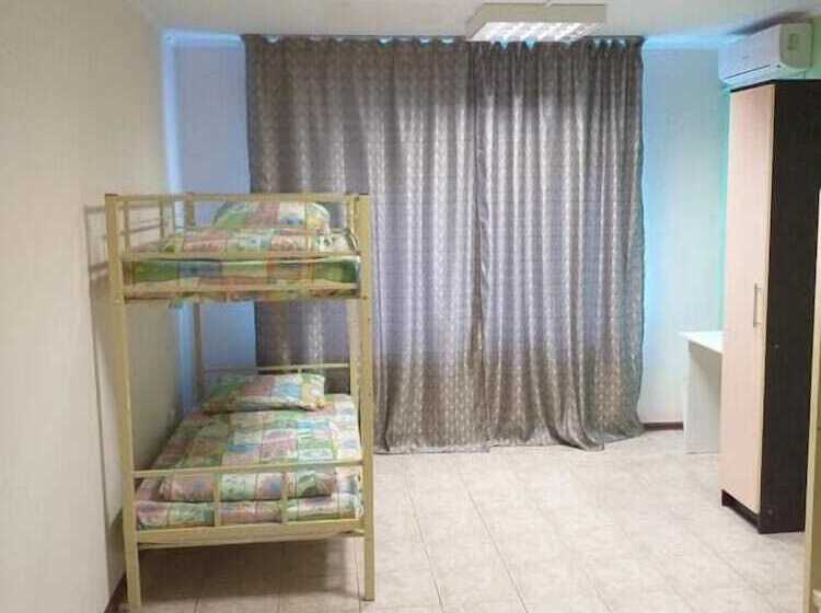 Четырехместный Номер Стандарт, Best Hostel