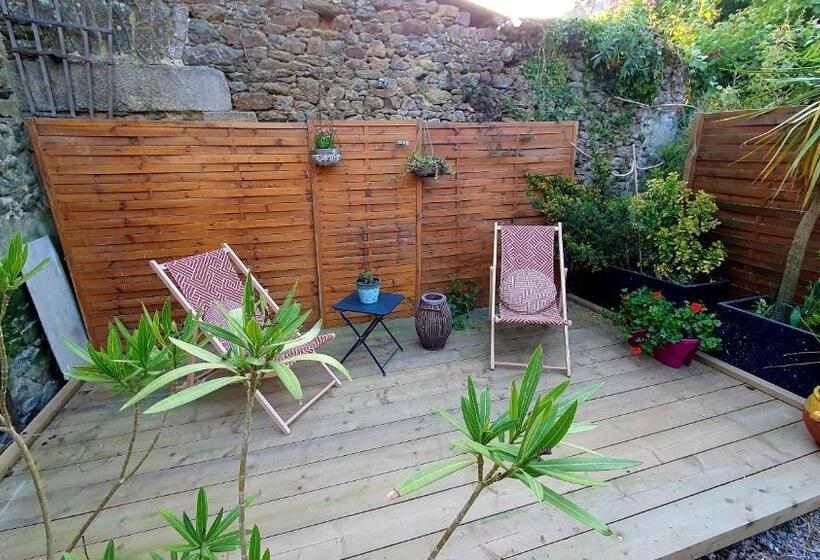 1间卧室的房子, La Vallée Du Launay