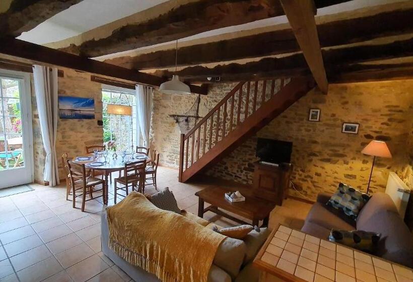 2间卧室的房子, La Vallée Du Launay