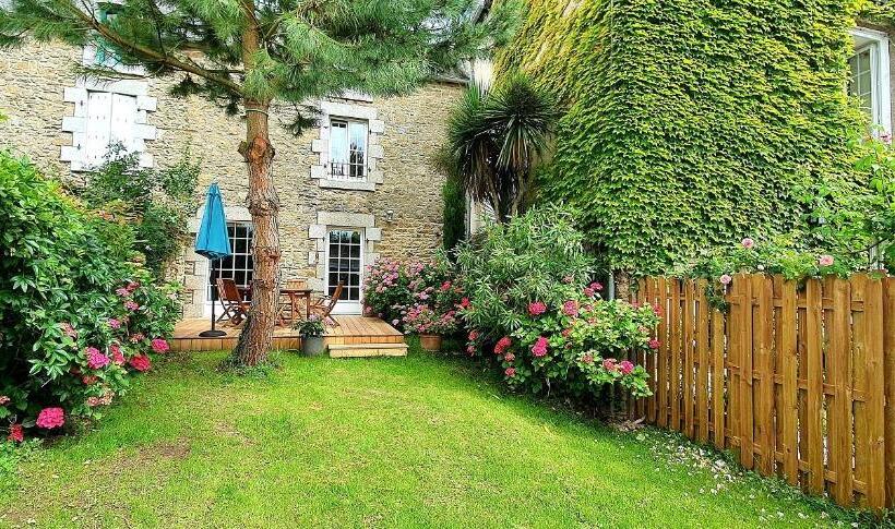 2间卧室的房子, La Vallée Du Launay